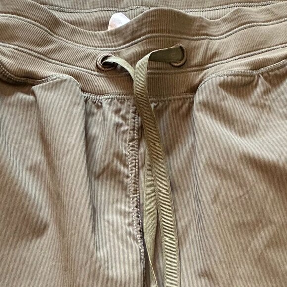 ZYIA Active Everywhere Women’s Jogger Pants Size 4 Olive Green Drawstring - Picture 10 of 16